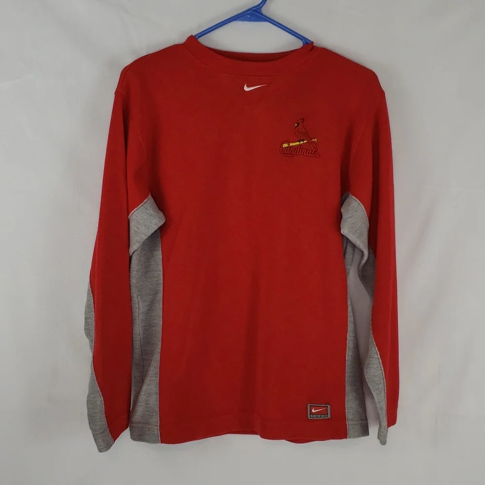 NIKE MLB St. Louis Cardinals. Long sleeve sweater.